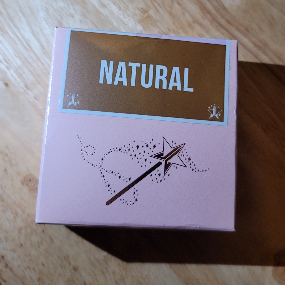 Jeffree star magic star natural powder